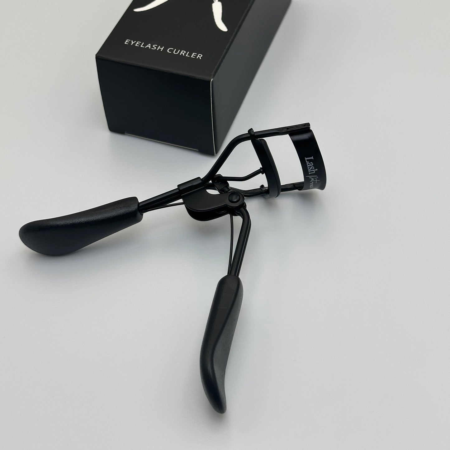 Eyelash Curler.