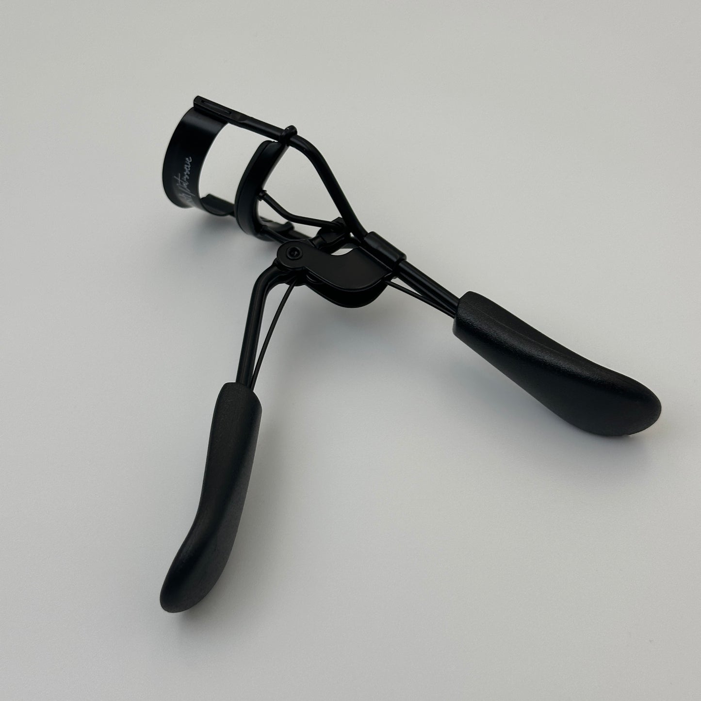 Eyelash Curler.