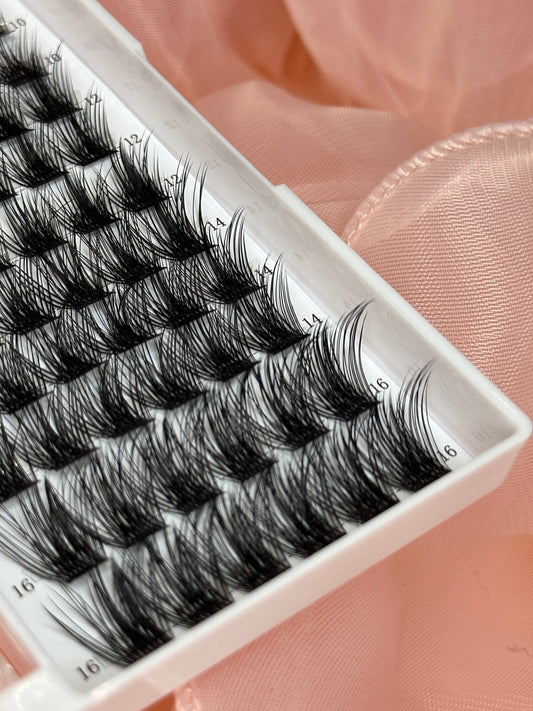 Why DIY Under Lash Clusters Are the Ultimate Lash Upgrade.