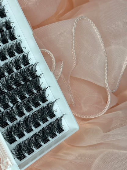 Sleek Volume Lash.