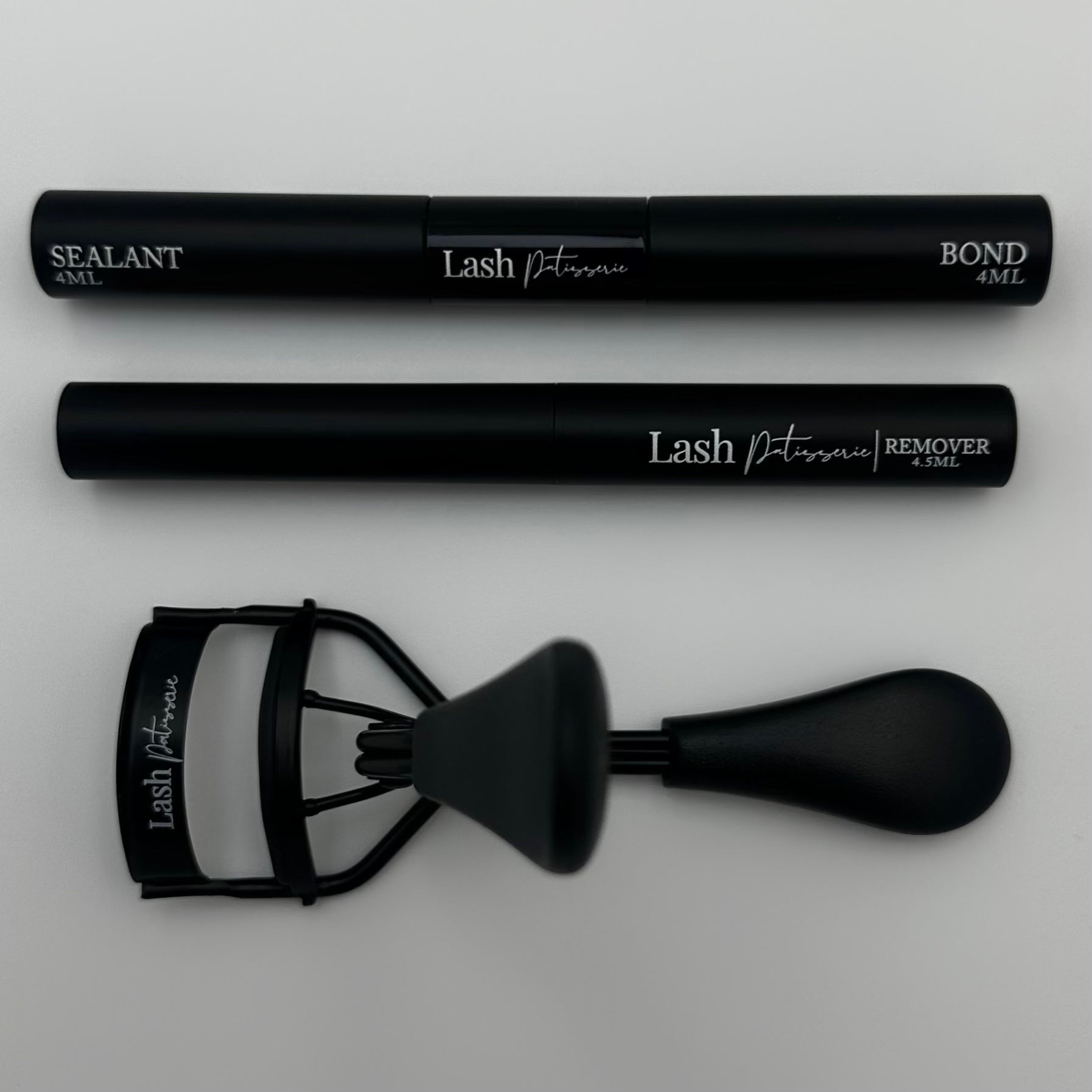 ESSENTIALS TOOLS SET.