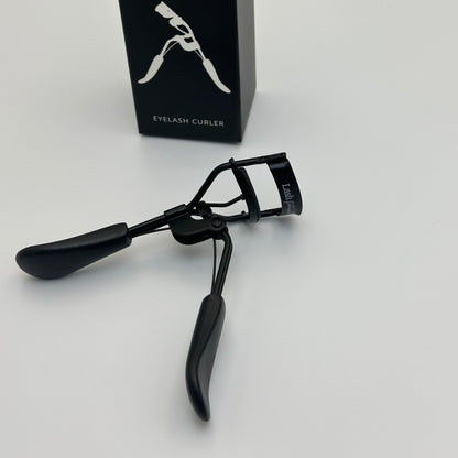 Eyelash Curler.