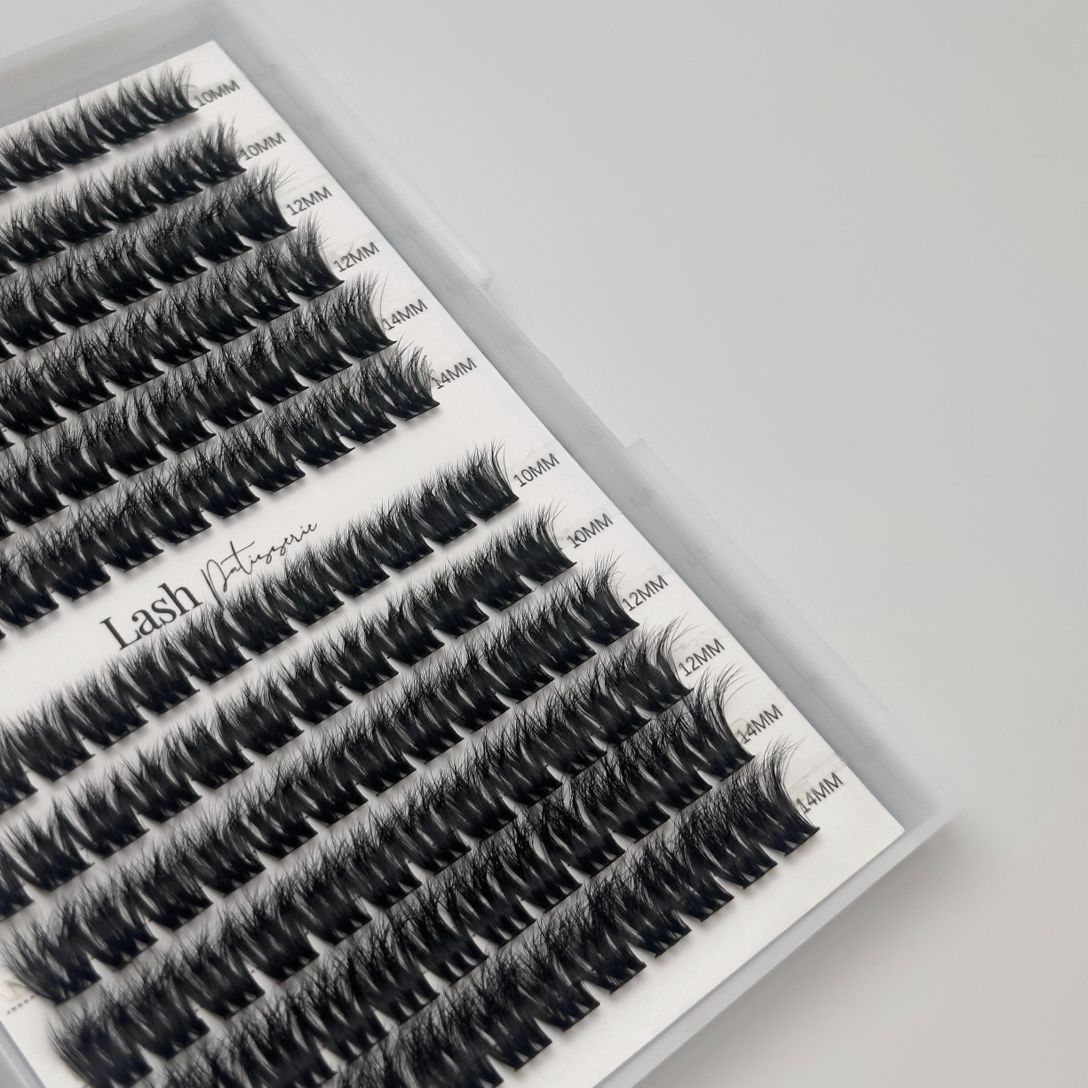 NOIR LASH – SHORT (8–12MM).