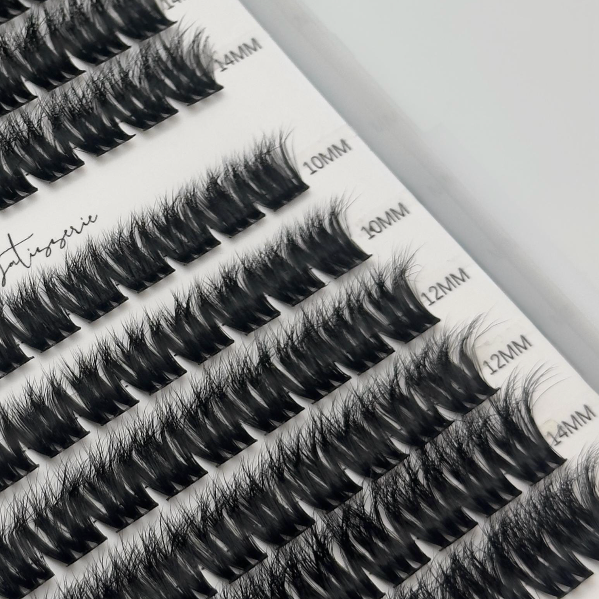 NOIR LASH – SHORT (8–12MM).