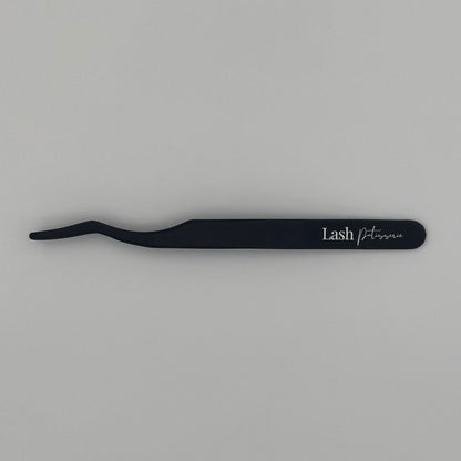 Classic Lash Tweezers.