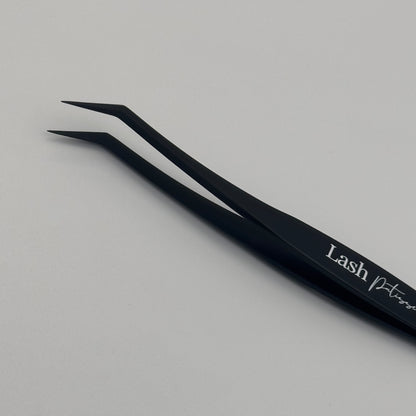 Precision Lash Tweezers.