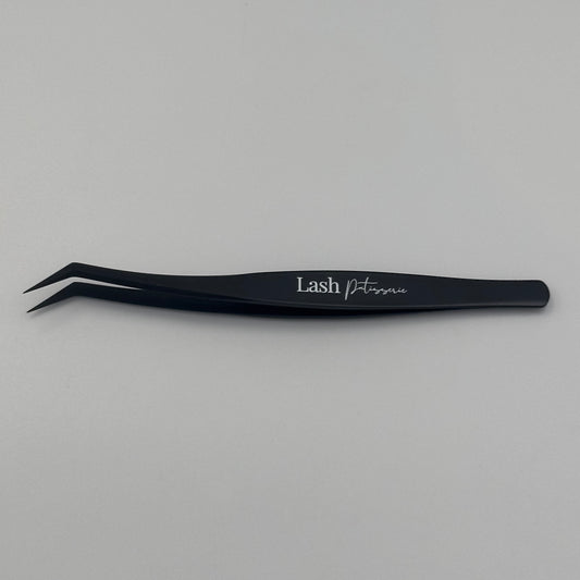 Precision Lash Tweezers.